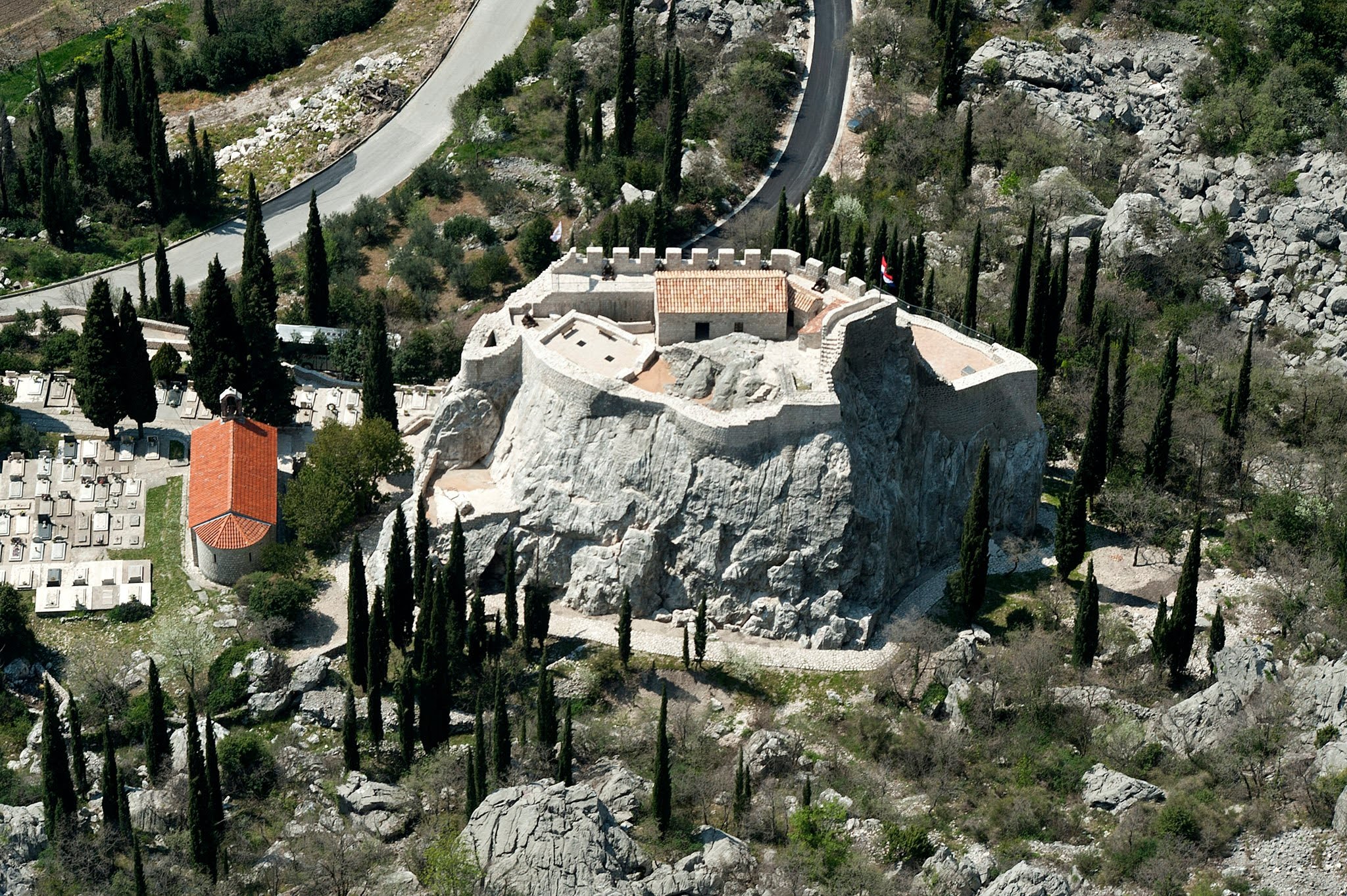 sokol grad - Dubrovnikshoretours